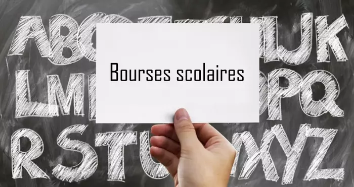 bourses-scolaires-1024x543.webp