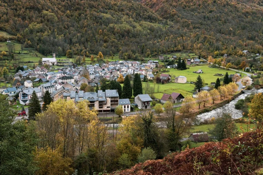 quels-sont-les-meilleurs-hebergements-disponibles-a-aulus-les-bains.webp